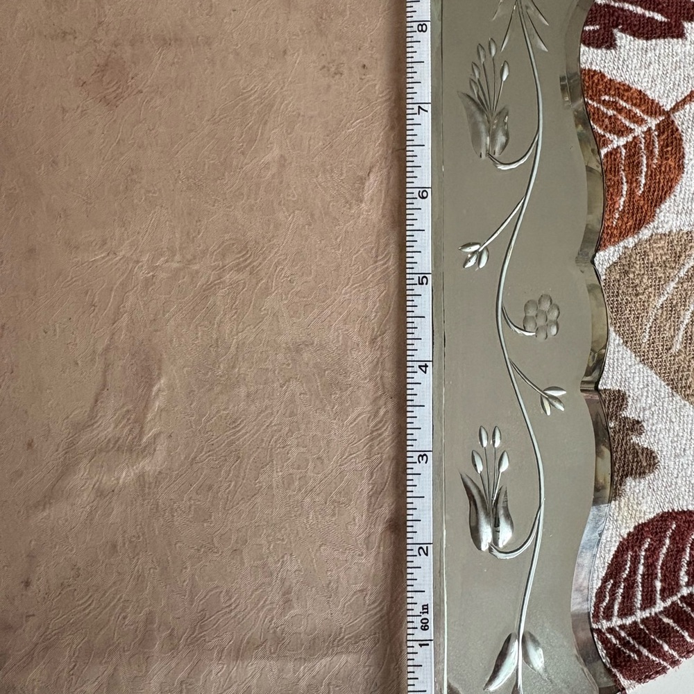 Antique or vintage from the late 1920s Etched Elegant Mirror Picture Frame - Picture 11 of 16